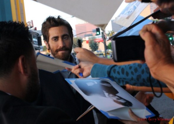 Jake Gyllenhall Signing Autographs